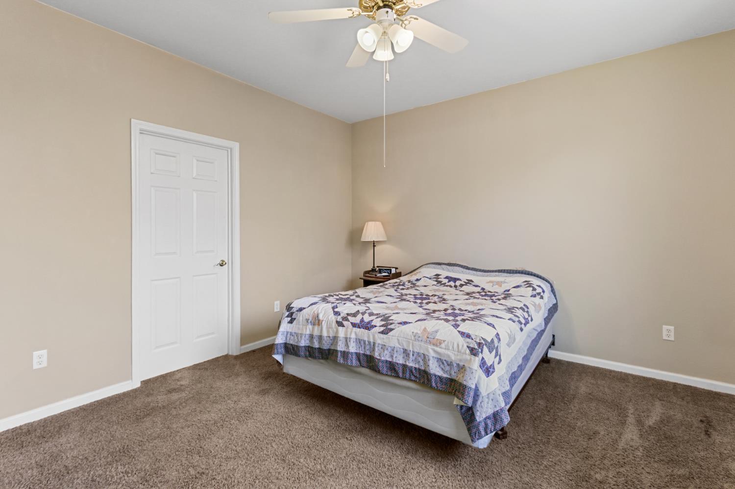 Sun Reign Place, Sacramento, California image 15