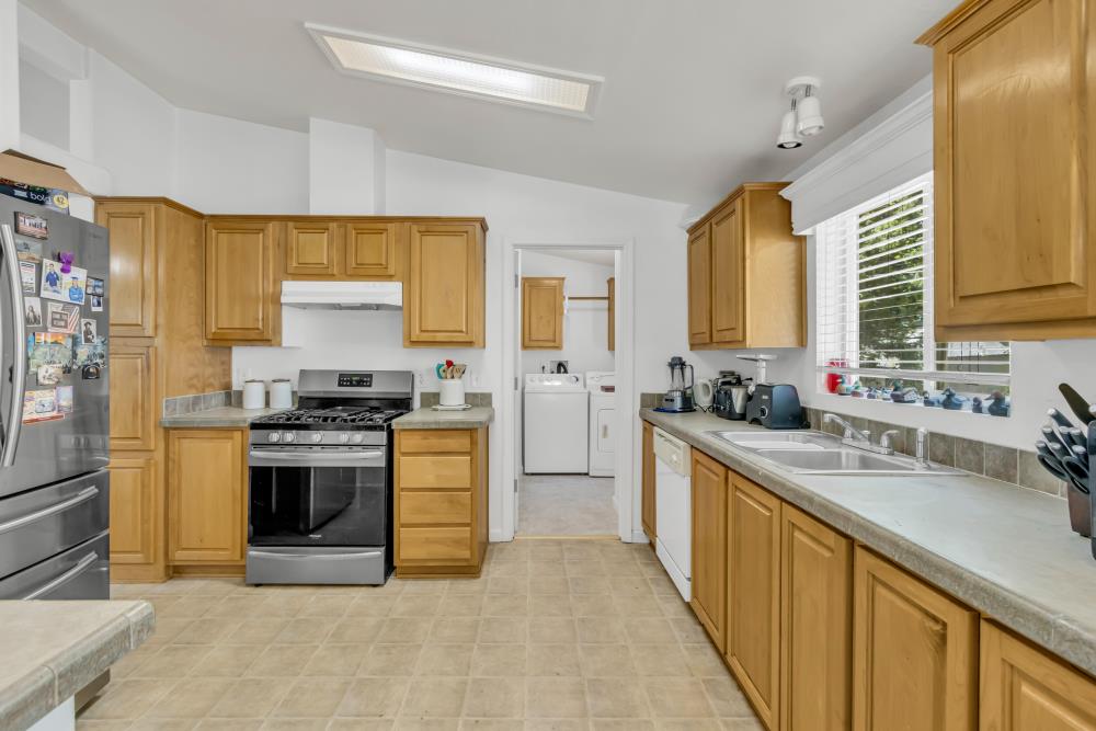 Detail Gallery Image 49 of 73 For 5172 Camp Snowline Rd, Camino,  CA 95709 - 4 Beds | 3 Baths