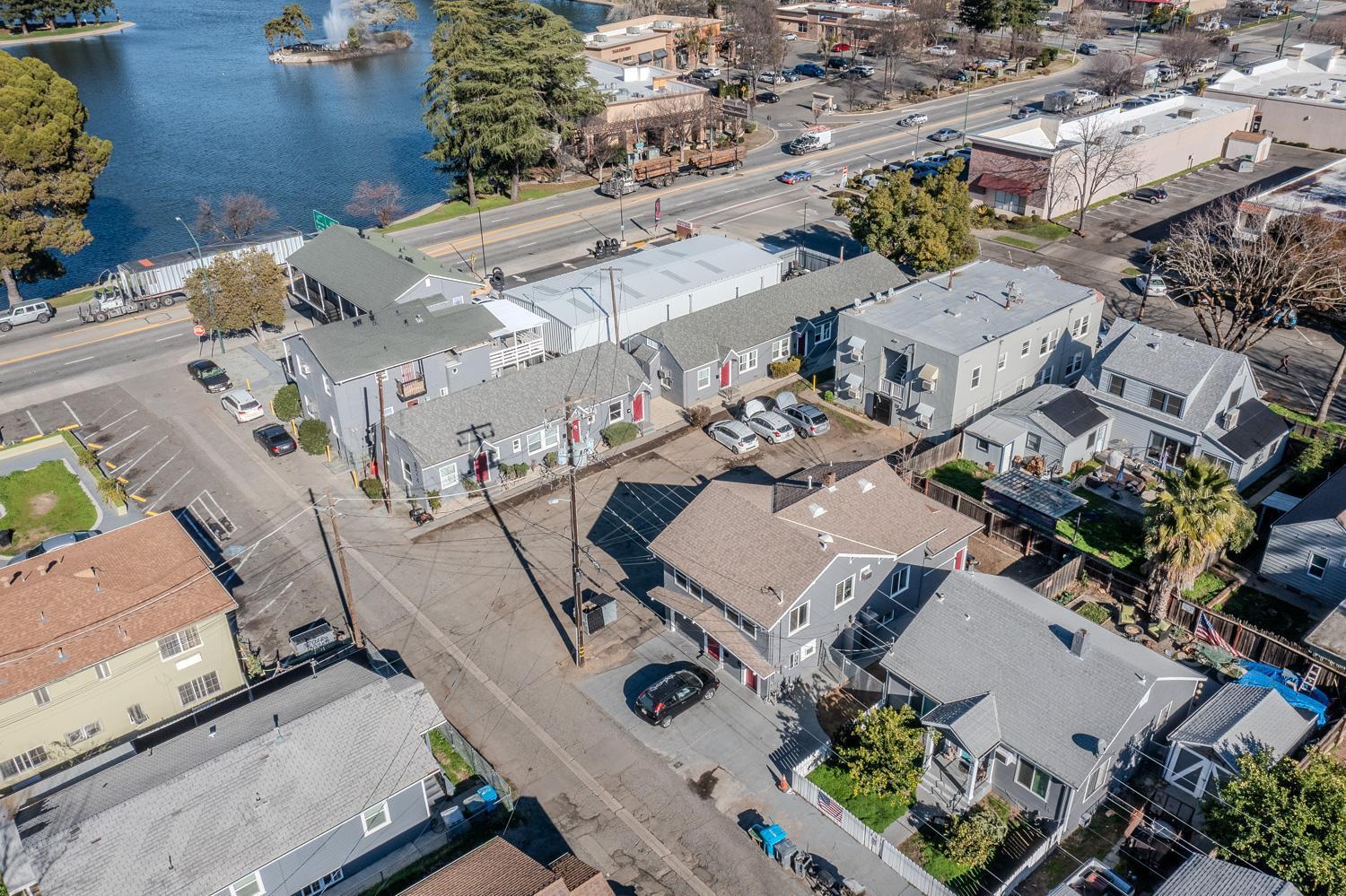 C And Oak Street, Marysville, California image 27