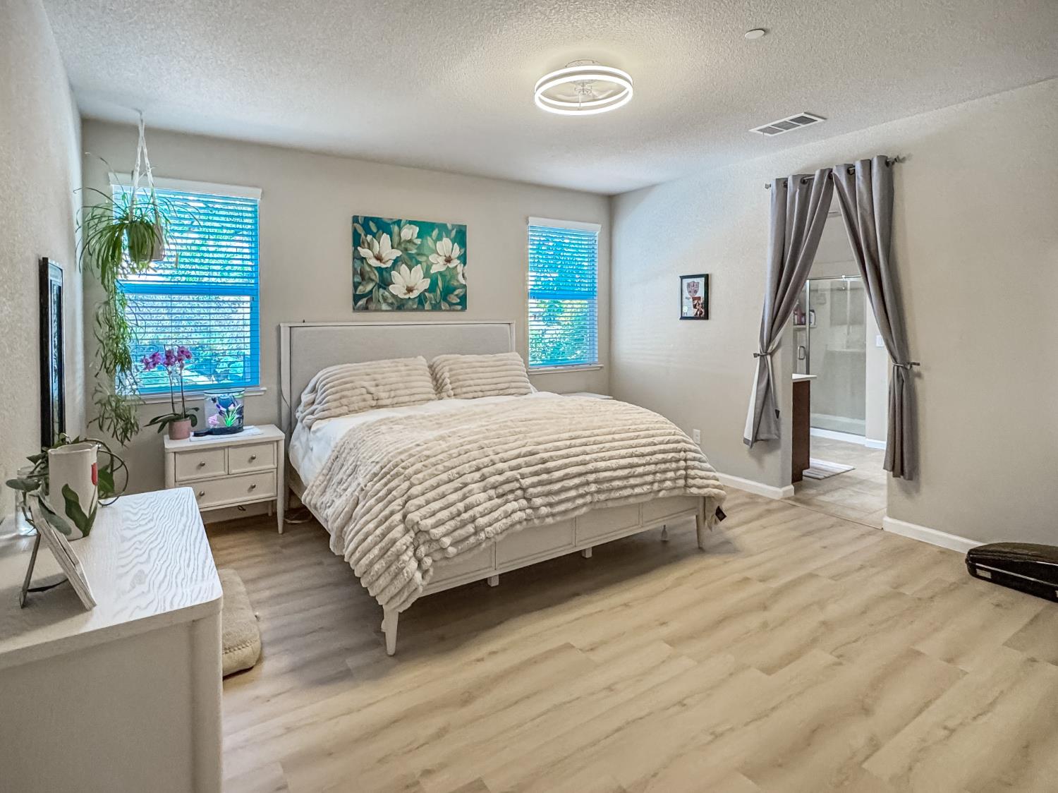 Rubicon Court, Grass Valley, California image 19