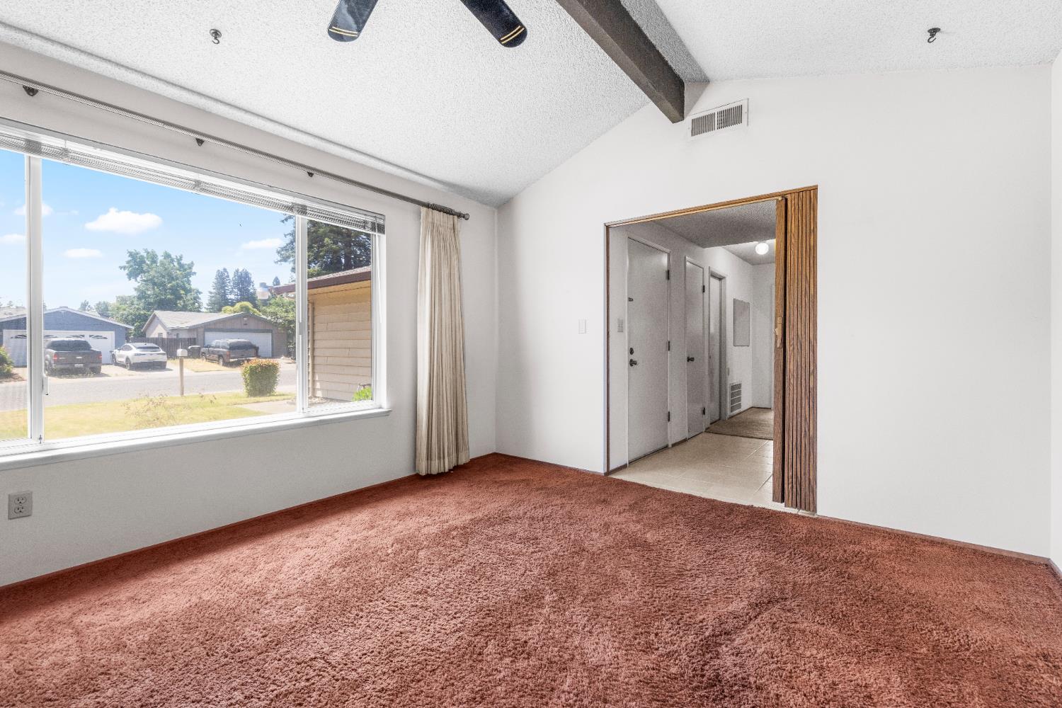 Contempo Drive, Sacramento, California image 9