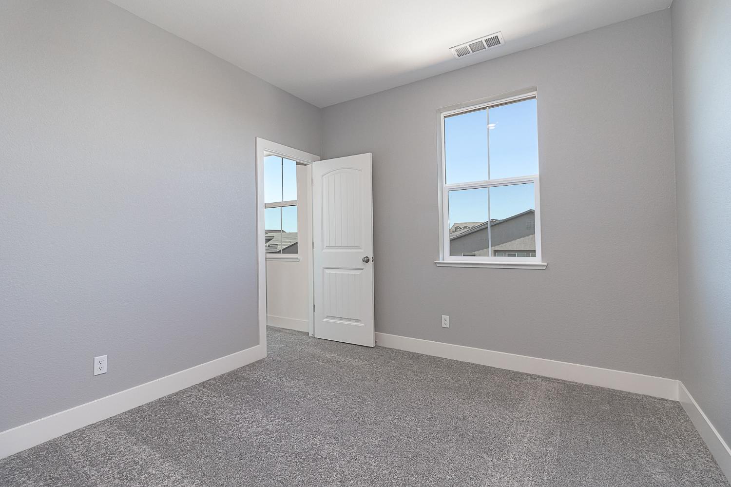 Meadowlands Drive, Oakdale, California image 29
