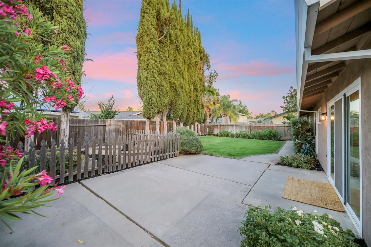 Shadow Oak Drive, Citrus Heights, California image 31