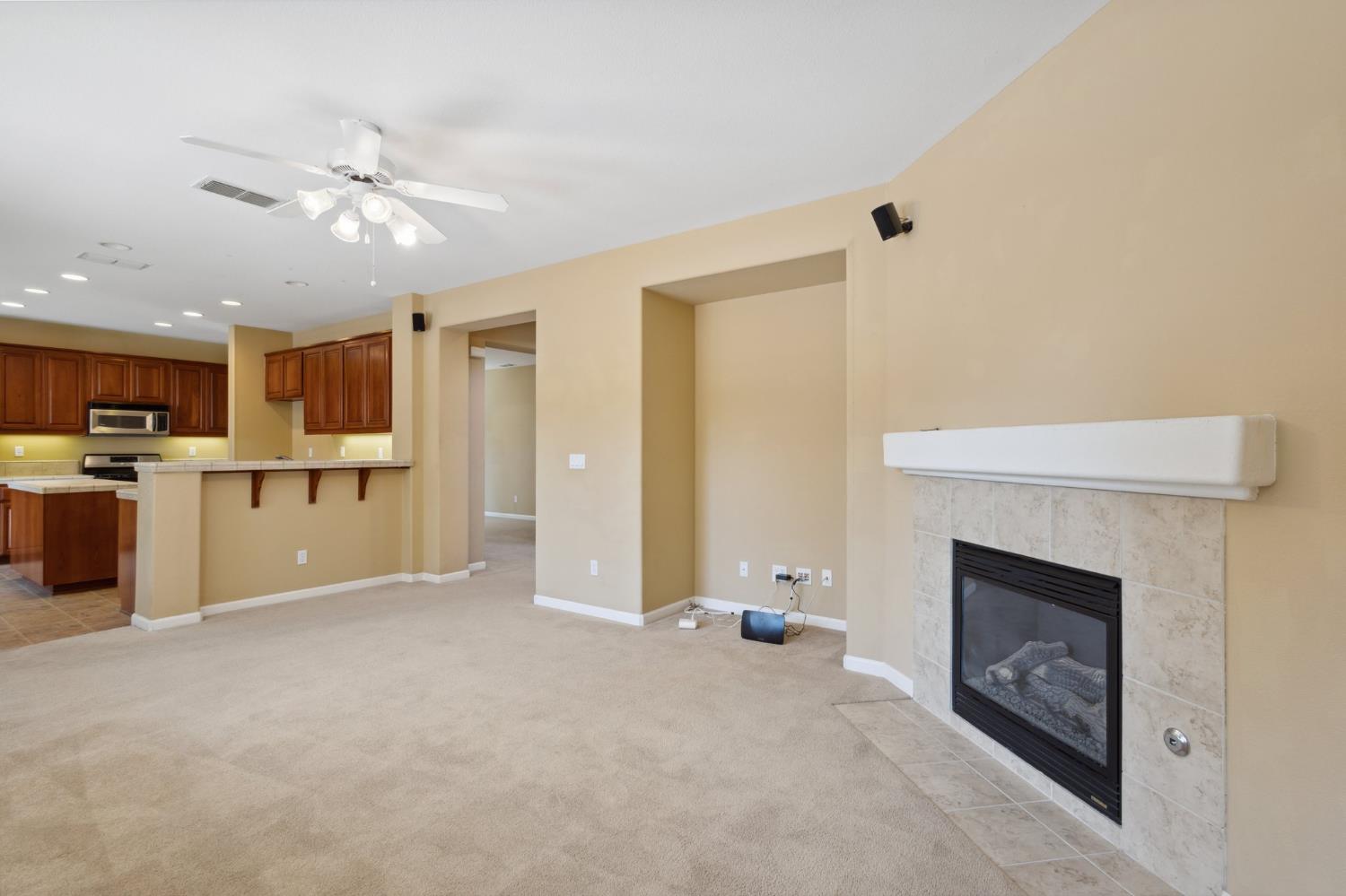 Sarazen Place, Patterson, California image 21