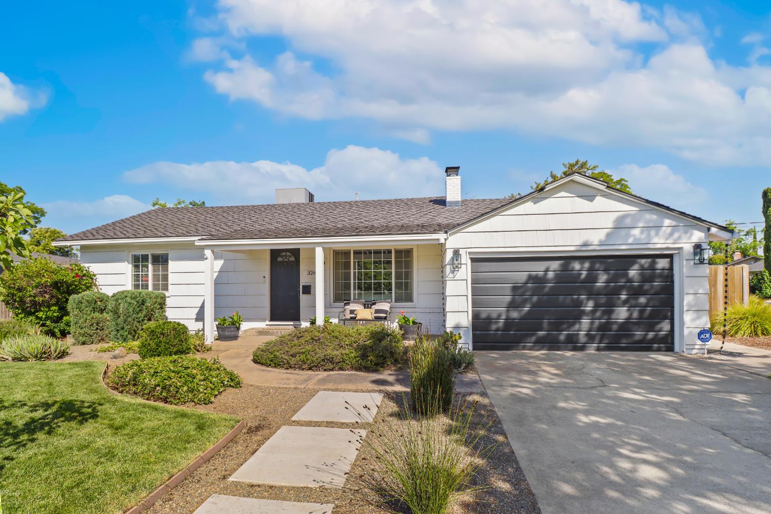 Saint Mathews Drive, Sacramento, California image 1