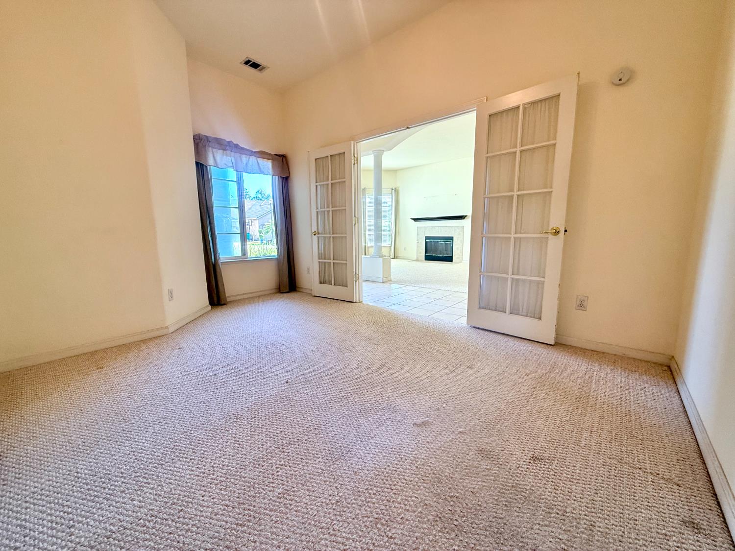 Joshua Tree Circle, Stockton, California image 13