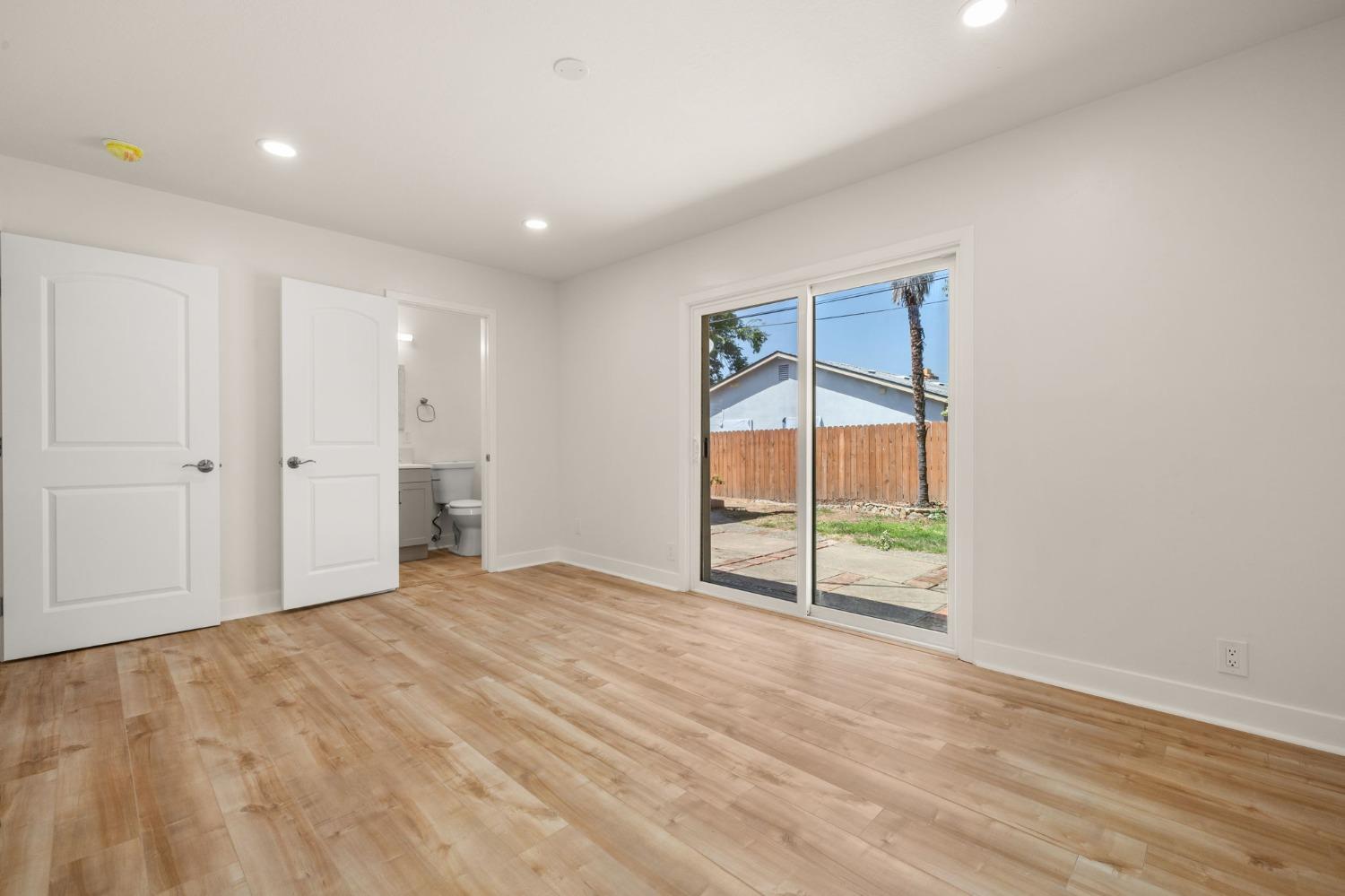 Waikiki Drive, Fair Oaks, California image 33
