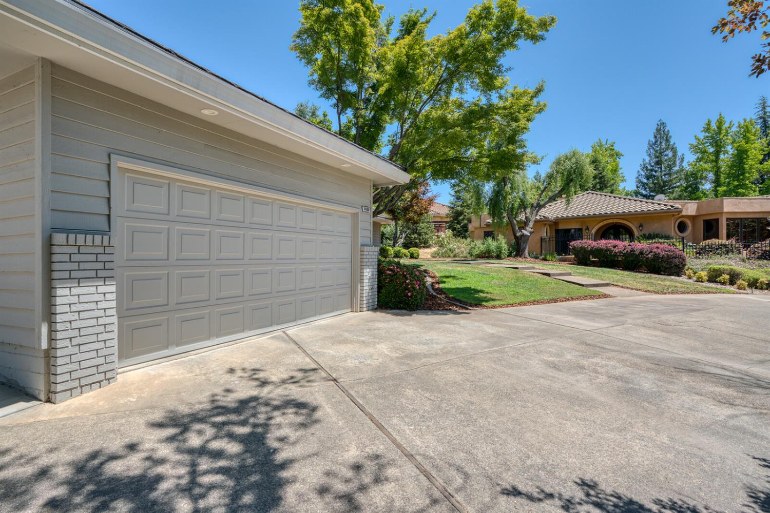 Guadalupe Drive, Rancho Murieta, California image 41