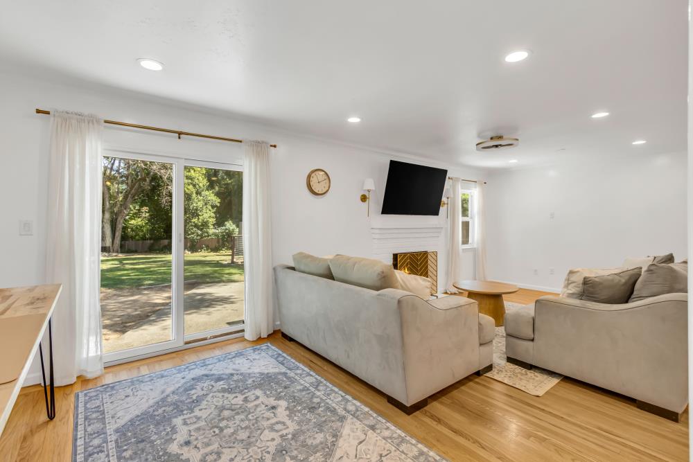 Lincoln Oaks Drive, Fair Oaks, California image 8
