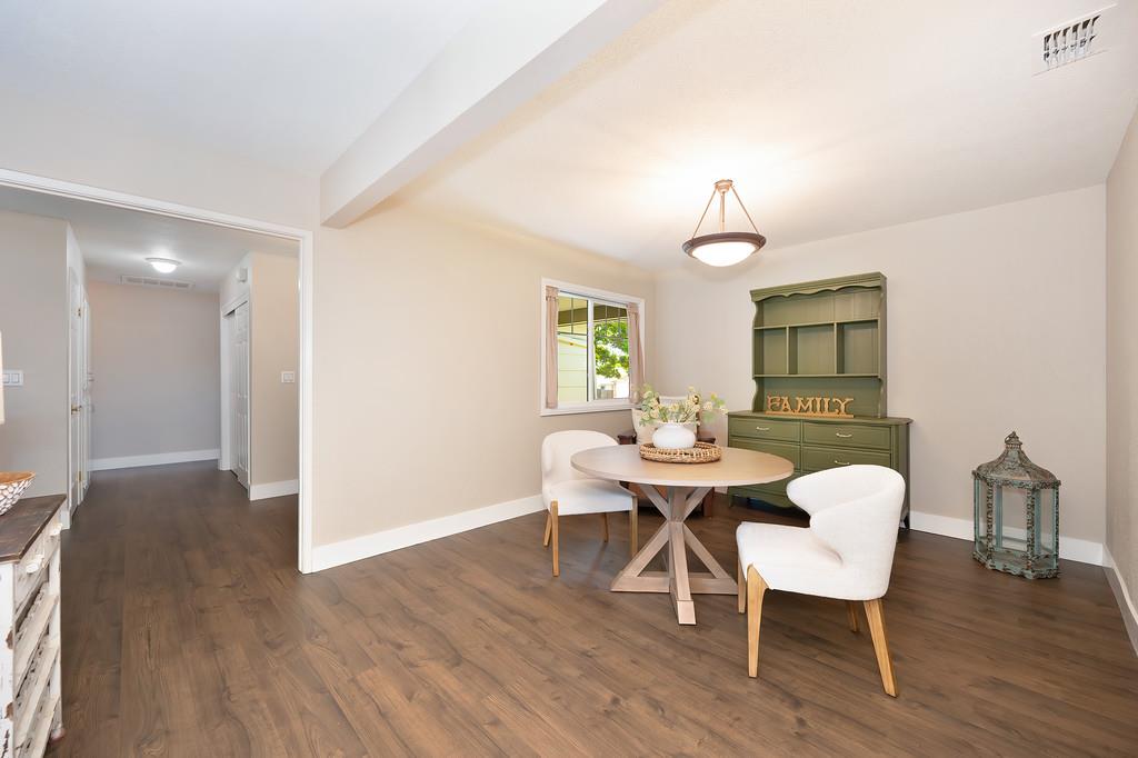 Mallard Lane, Roseville, California image 8
