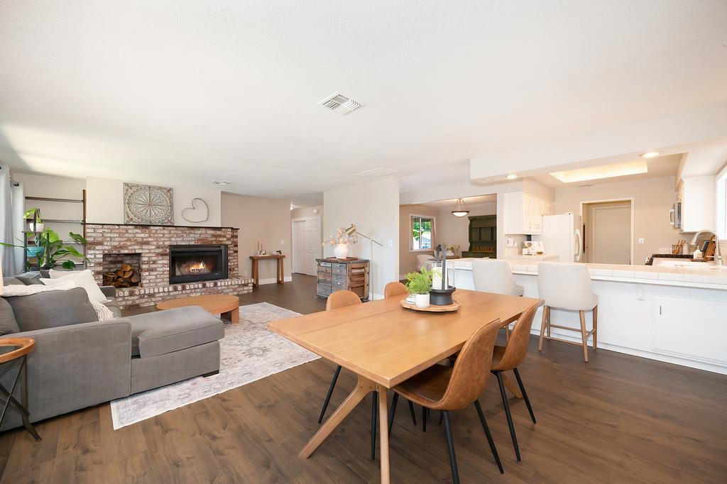 Mallard Lane, Roseville, California image 15