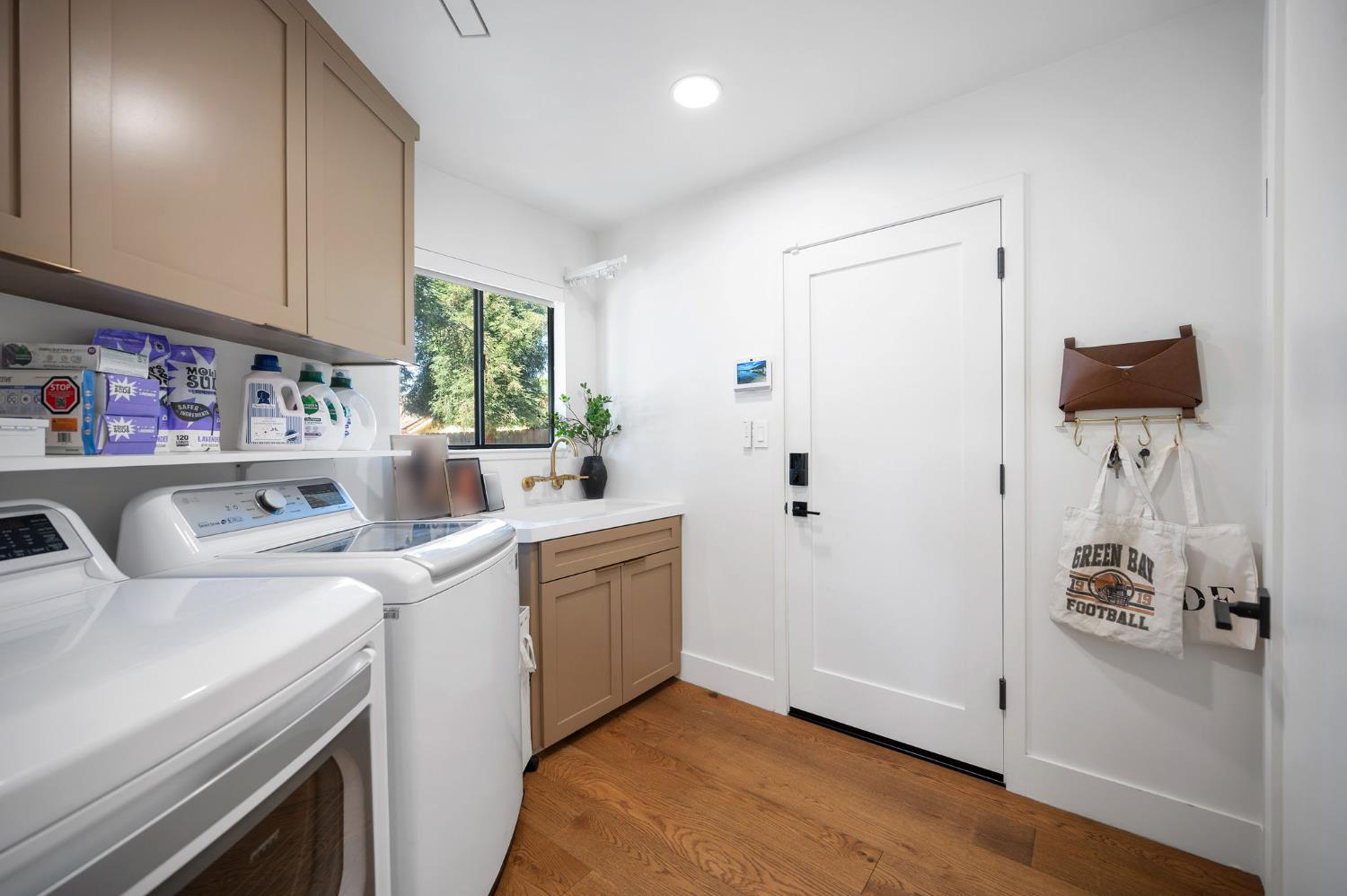 Detail Gallery Image 24 of 73 For 3066 Claret Cir, Atwater,  CA 95301 - 3 Beds | 2 Baths
