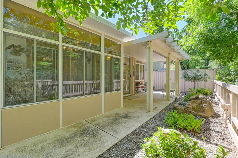 Heritage Meadow Lane, Citrus Heights, California image 43
