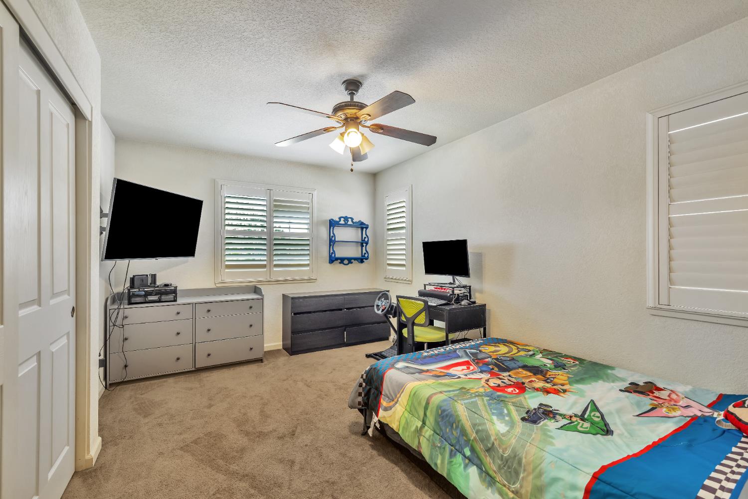 Greenleaf Street, Manteca, California image 14