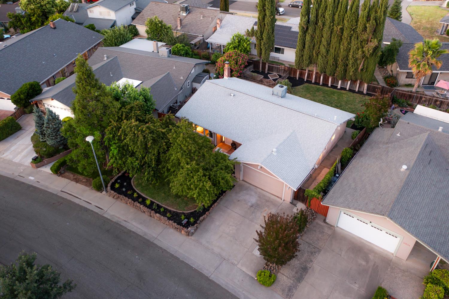 Shadow Oak Drive, Citrus Heights, California image 36