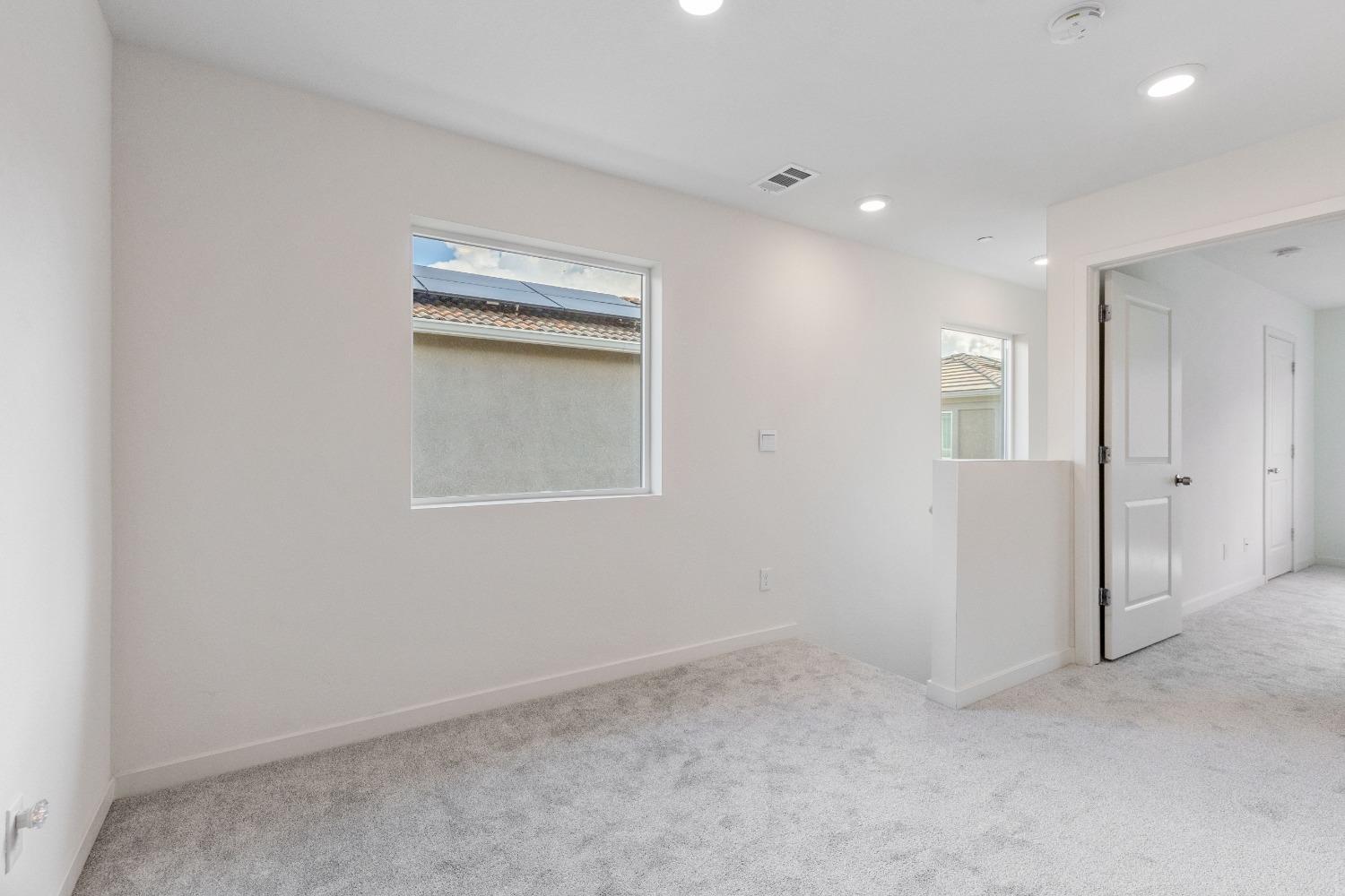 Cumberland Drive, Roseville, California image 16