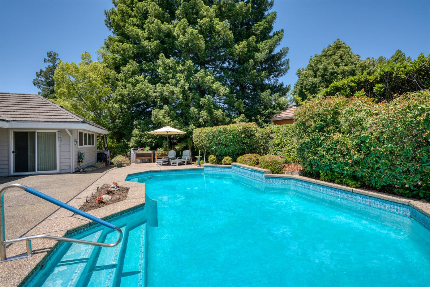 Guadalupe Drive, Rancho Murieta, California image 35