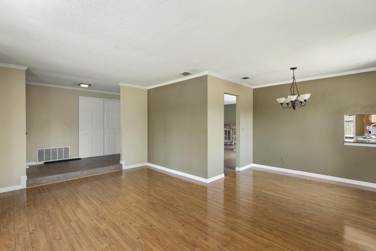 Corbin Way, Sacramento, California image 13