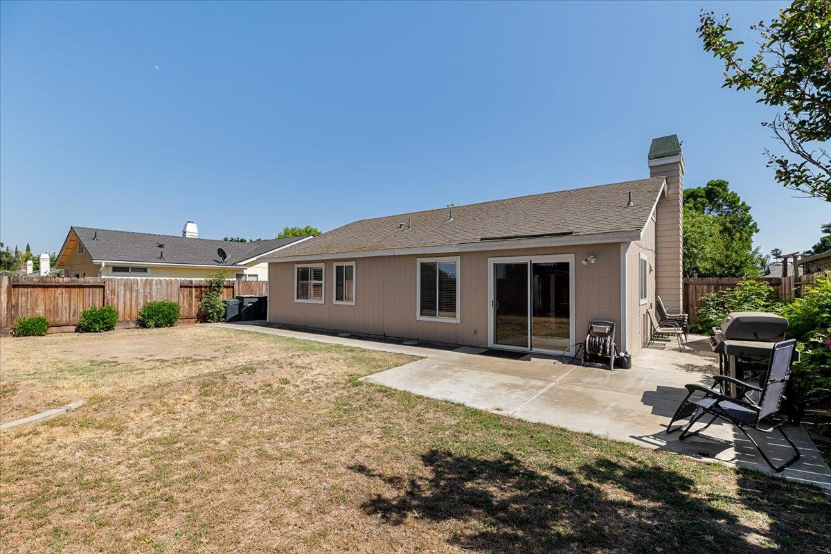 Bobolink Court, Newman, California image 28