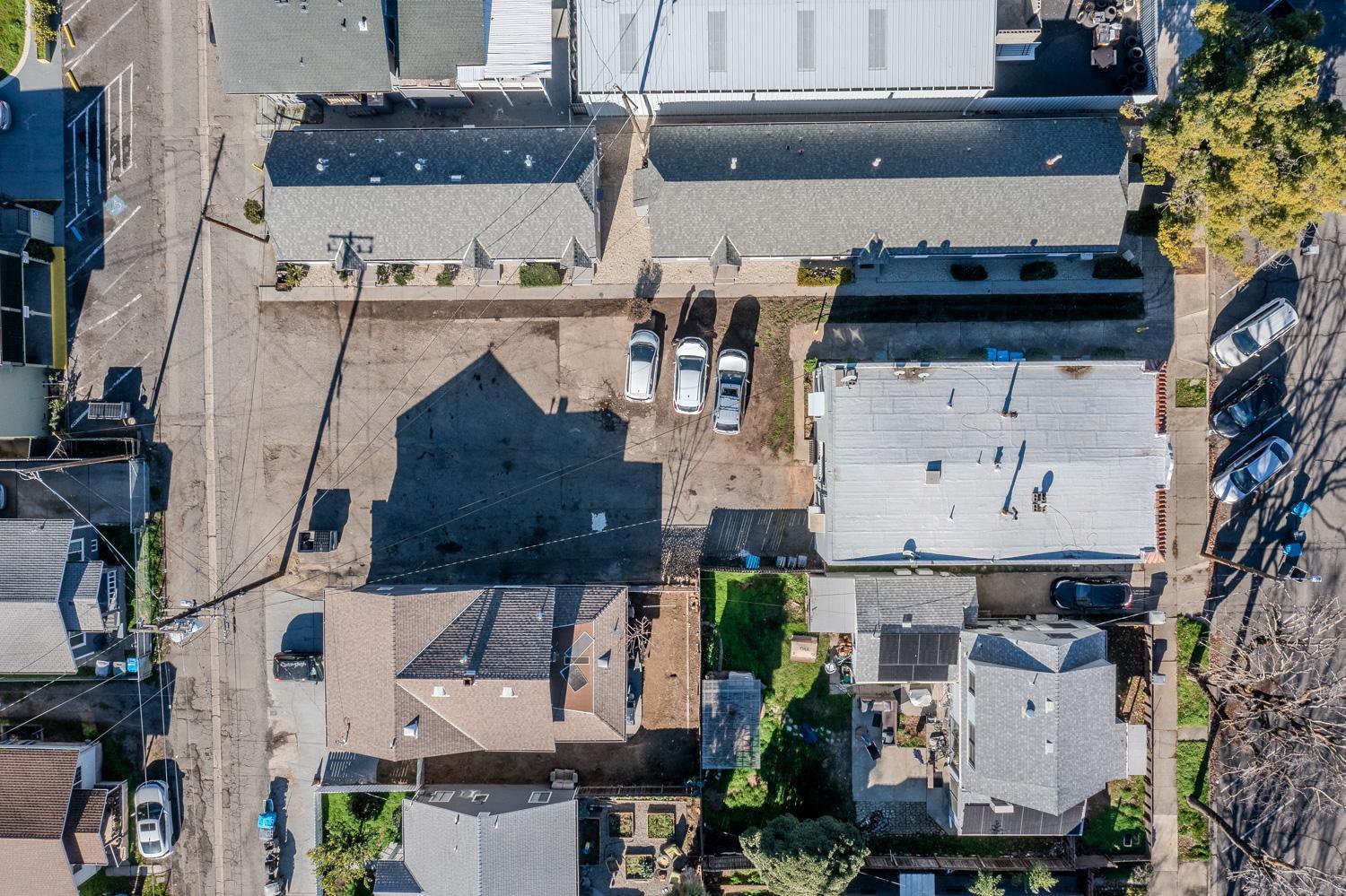 C And Oak Street, Marysville, California image 24