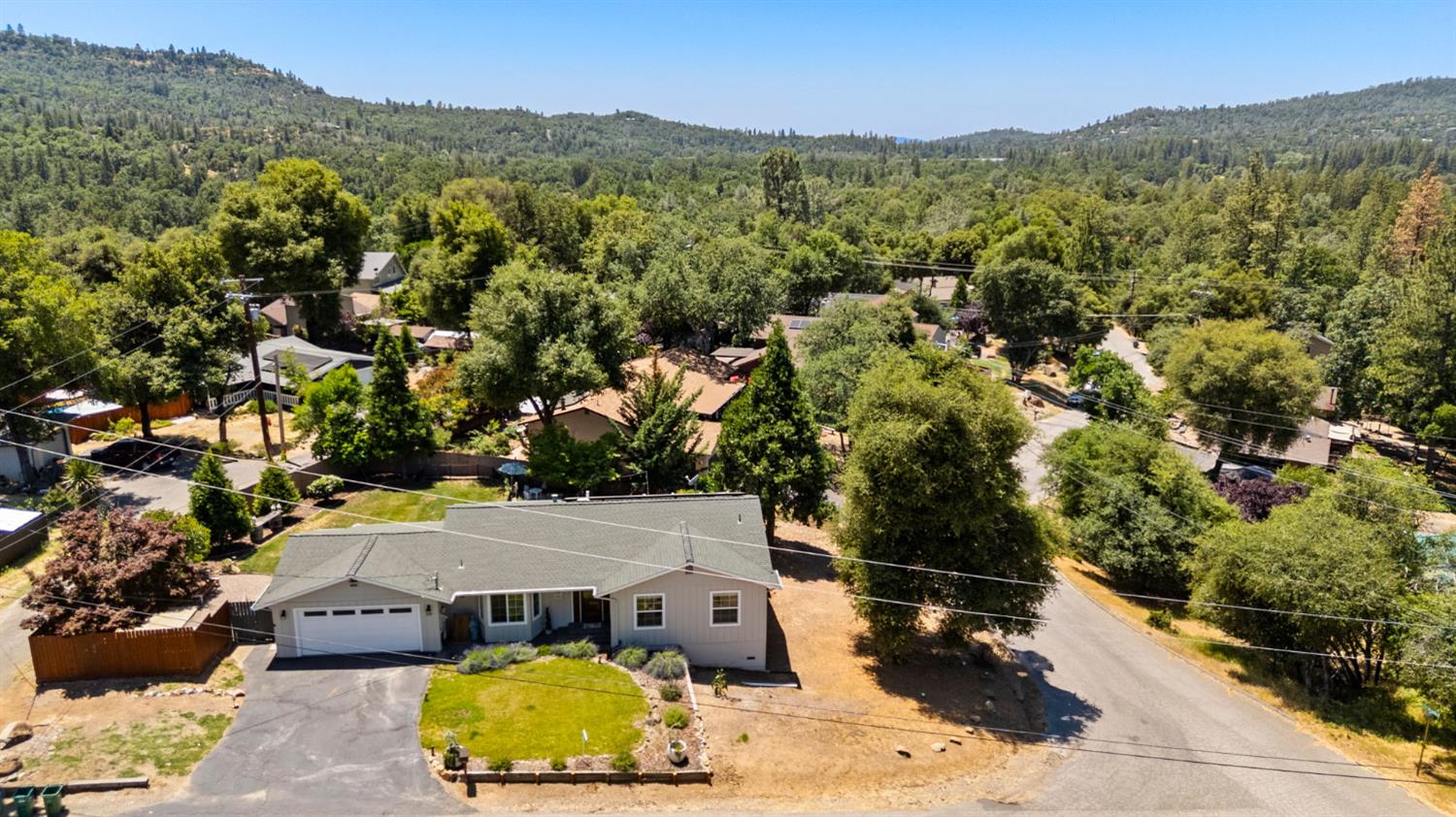 Danata Way, Sonora, California image 2