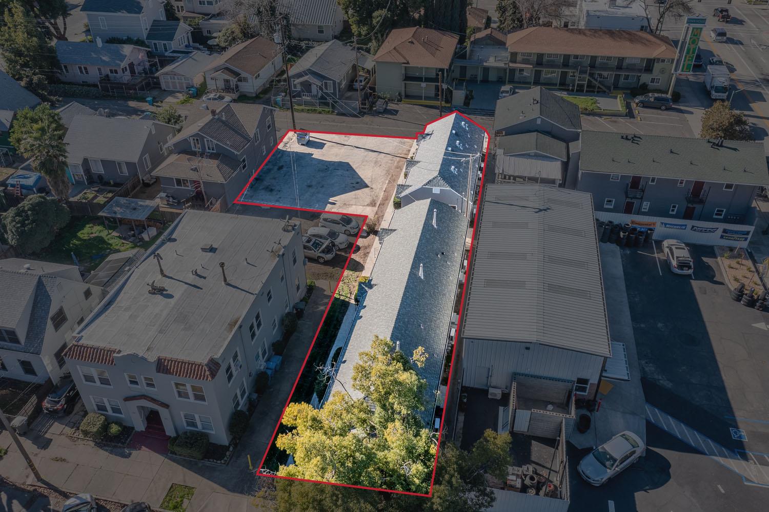 C And Oak Street, Marysville, California image 28