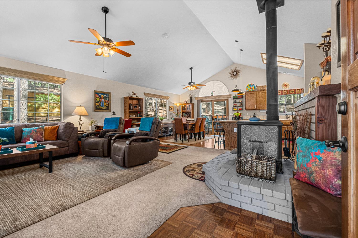 Detail Gallery Image 11 of 69 For 5555 Poppy Rd, Pollock Pines,  CA 95726 - 3 Beds | 2 Baths
