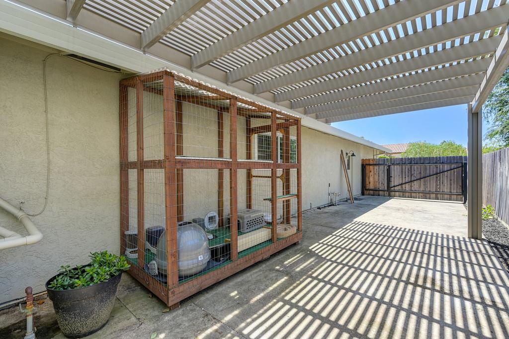 Mallard Lane, Roseville, California image 44
