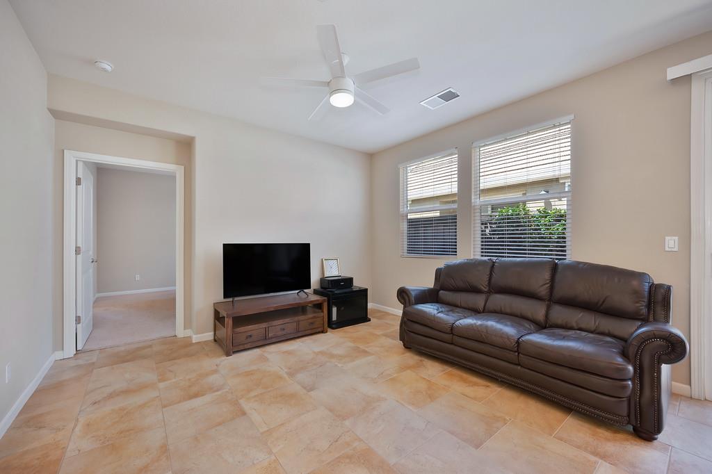 Chatterton Way, Sacramento, California image 15