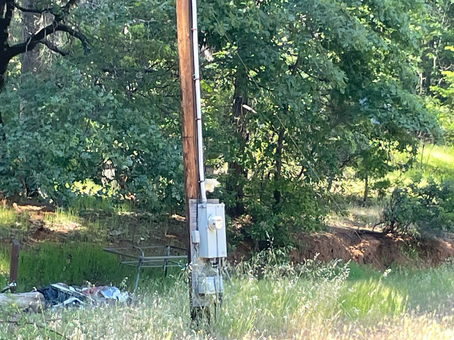 Hupp Coutolenc Rd, Magalia, California image 12