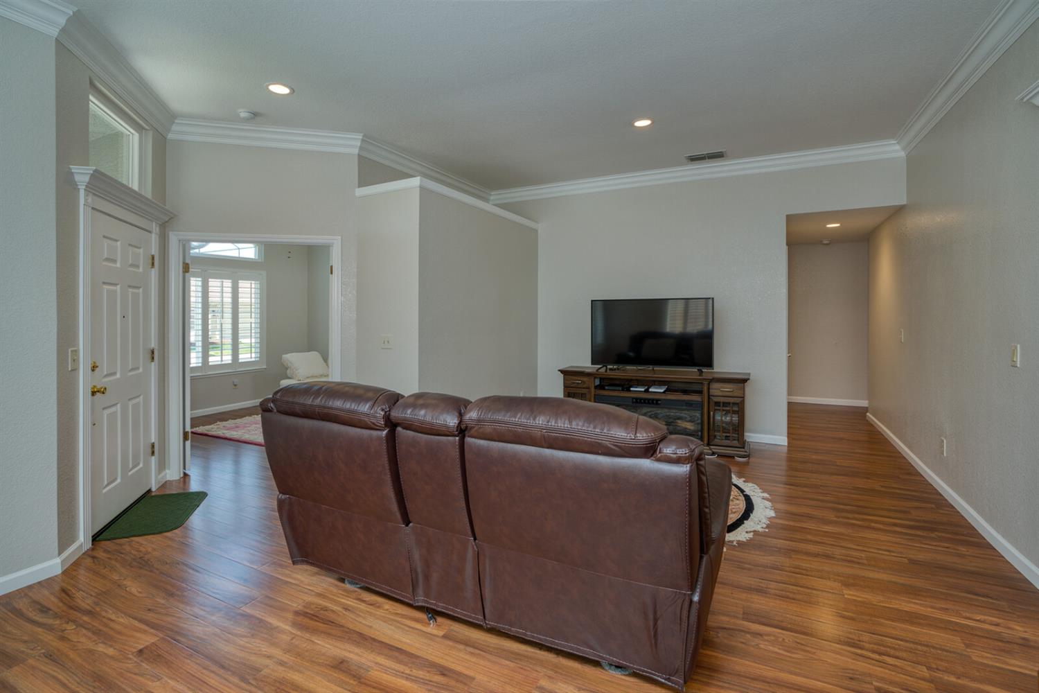 Medella Circle, Rancho Murieta, California image 3
