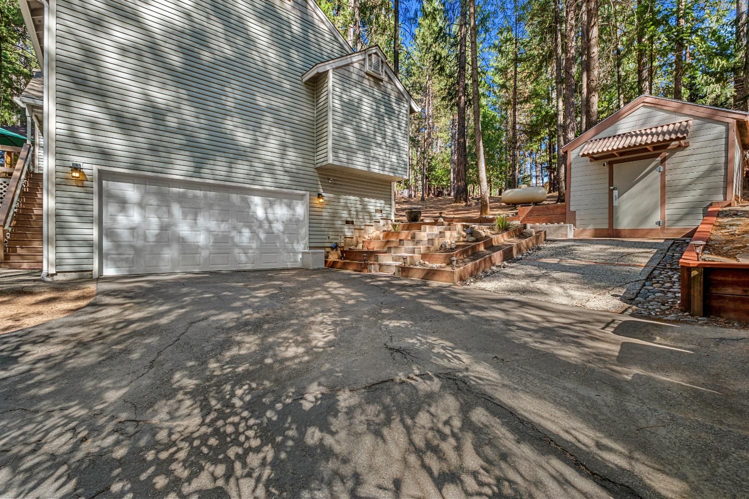 Detail Gallery Image 7 of 69 For 5555 Poppy Rd, Pollock Pines,  CA 95726 - 3 Beds | 2 Baths