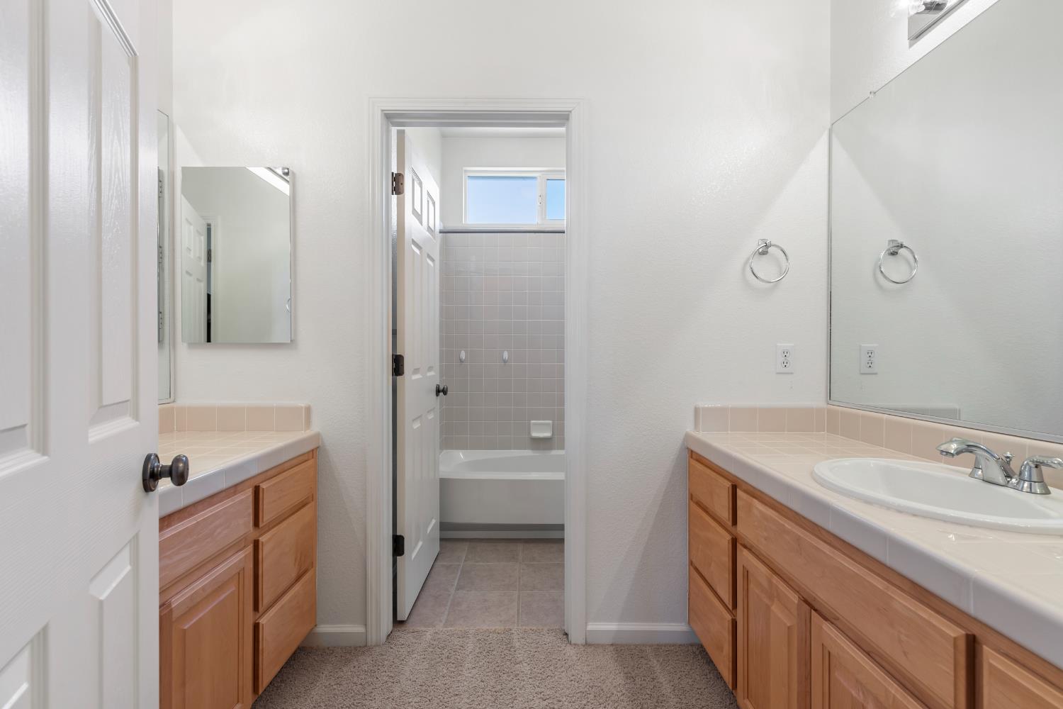Savoie Way, Modesto, California image 30