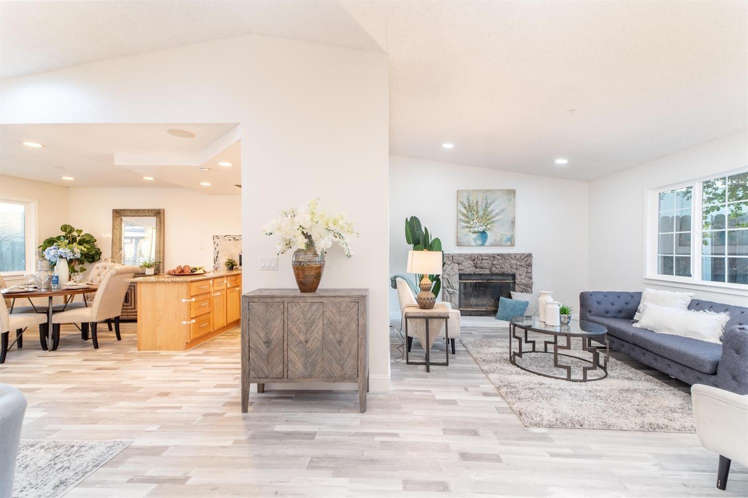 Bastien Court, Sacramento, California image 8