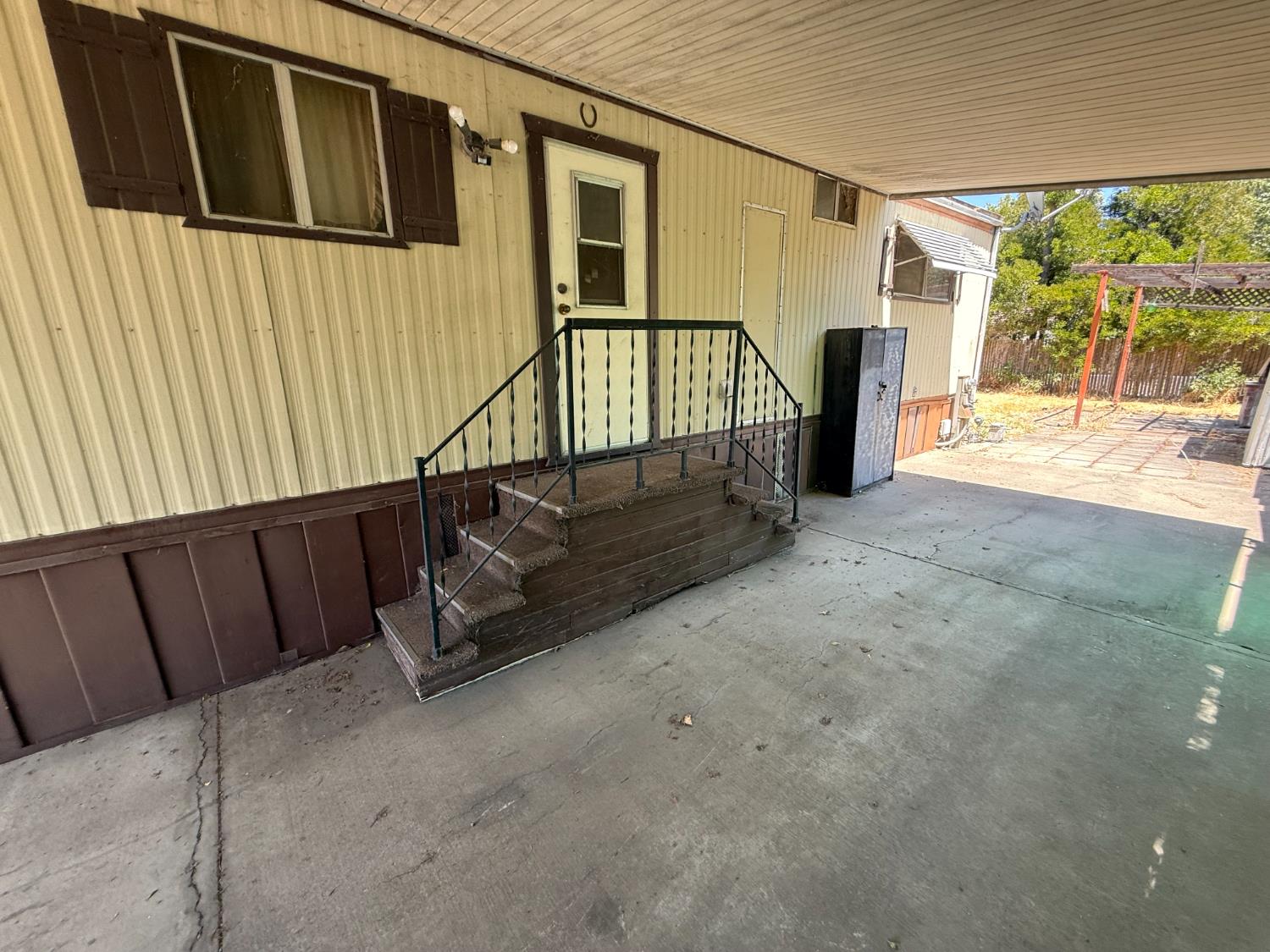 Detail Gallery Image 2 of 17 For 19690 N Highway 99 18, Acampo,  CA 95220 - 2 Beds | 1 Baths
