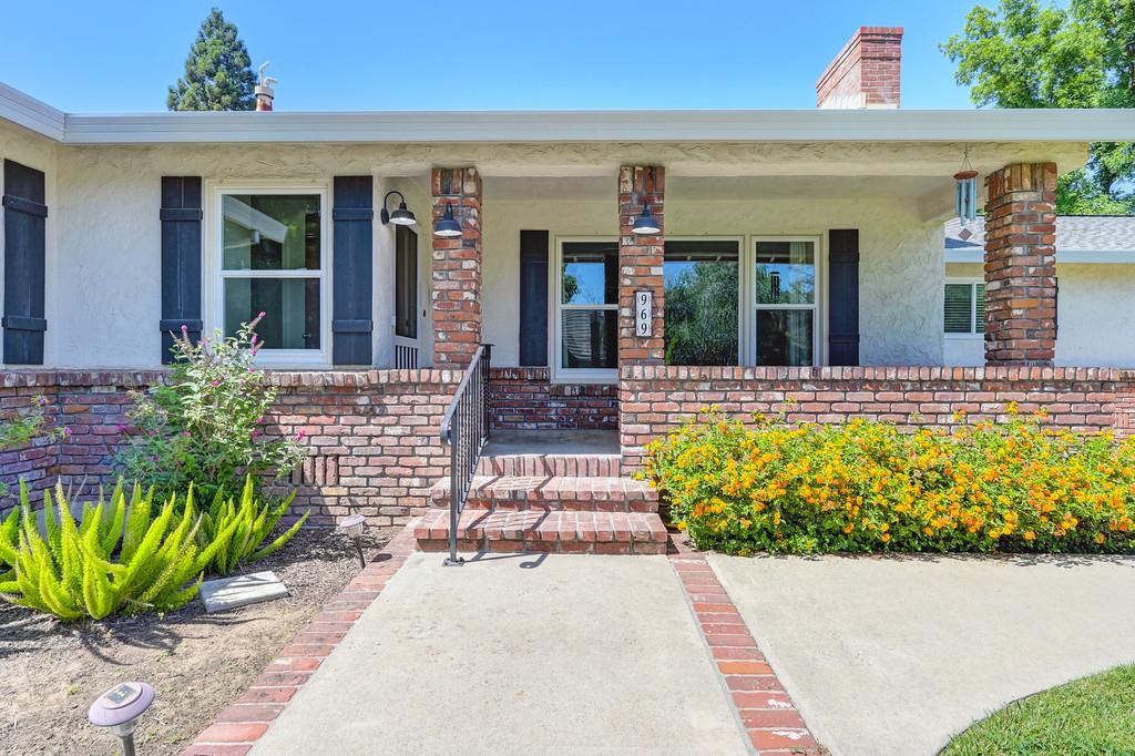 Helen Avenue, Yuba City, California image 8