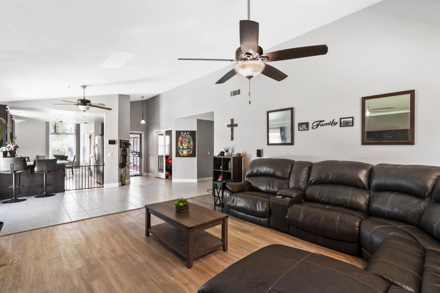 Misty Meadow Way, Elk Grove, California image 6