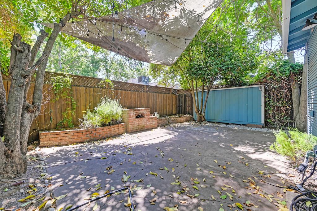 41st Street, Sacramento, California image 44