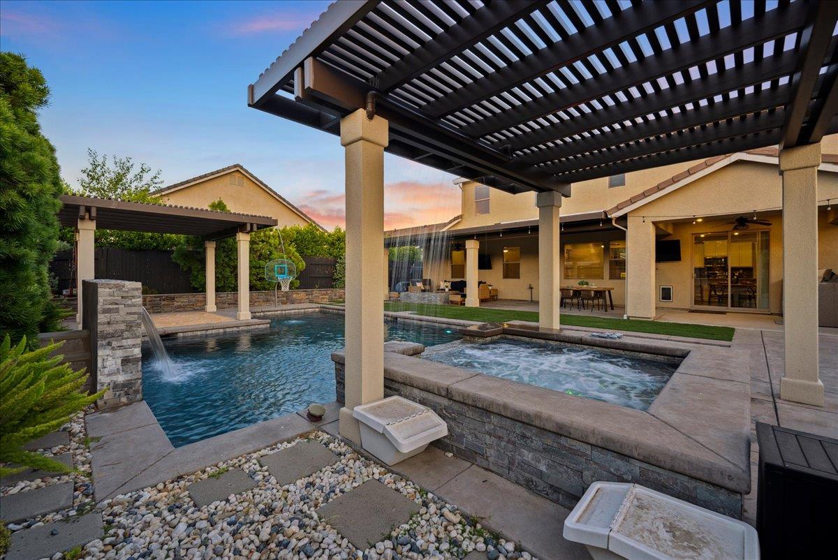 Fenway Cir, Rocklin, California image 41