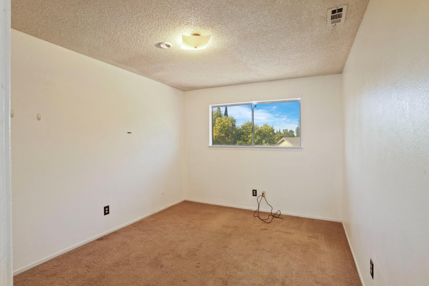 Winston Drive, Stockton, California image 24