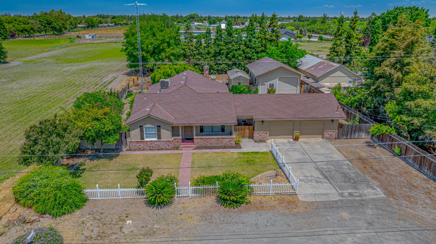 Brier Road, Turlock, California image 9