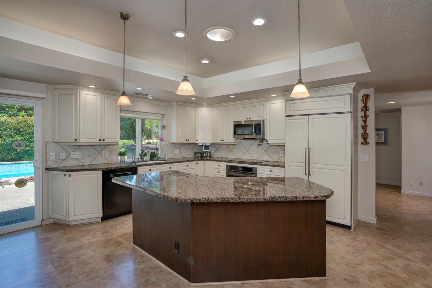 Guadalupe Drive, Rancho Murieta, California image 12