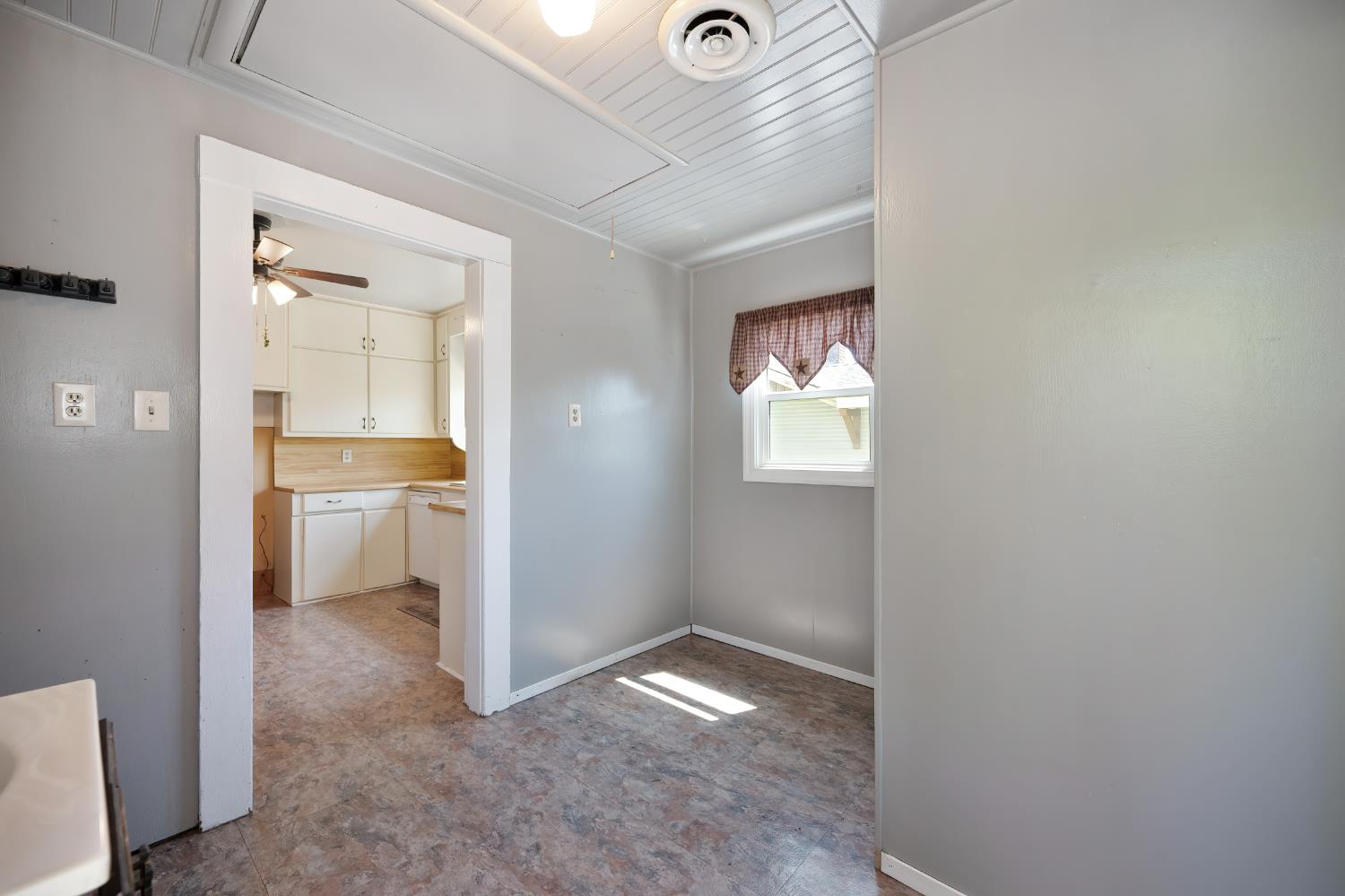 9th Avenue, Sacramento, California image 32