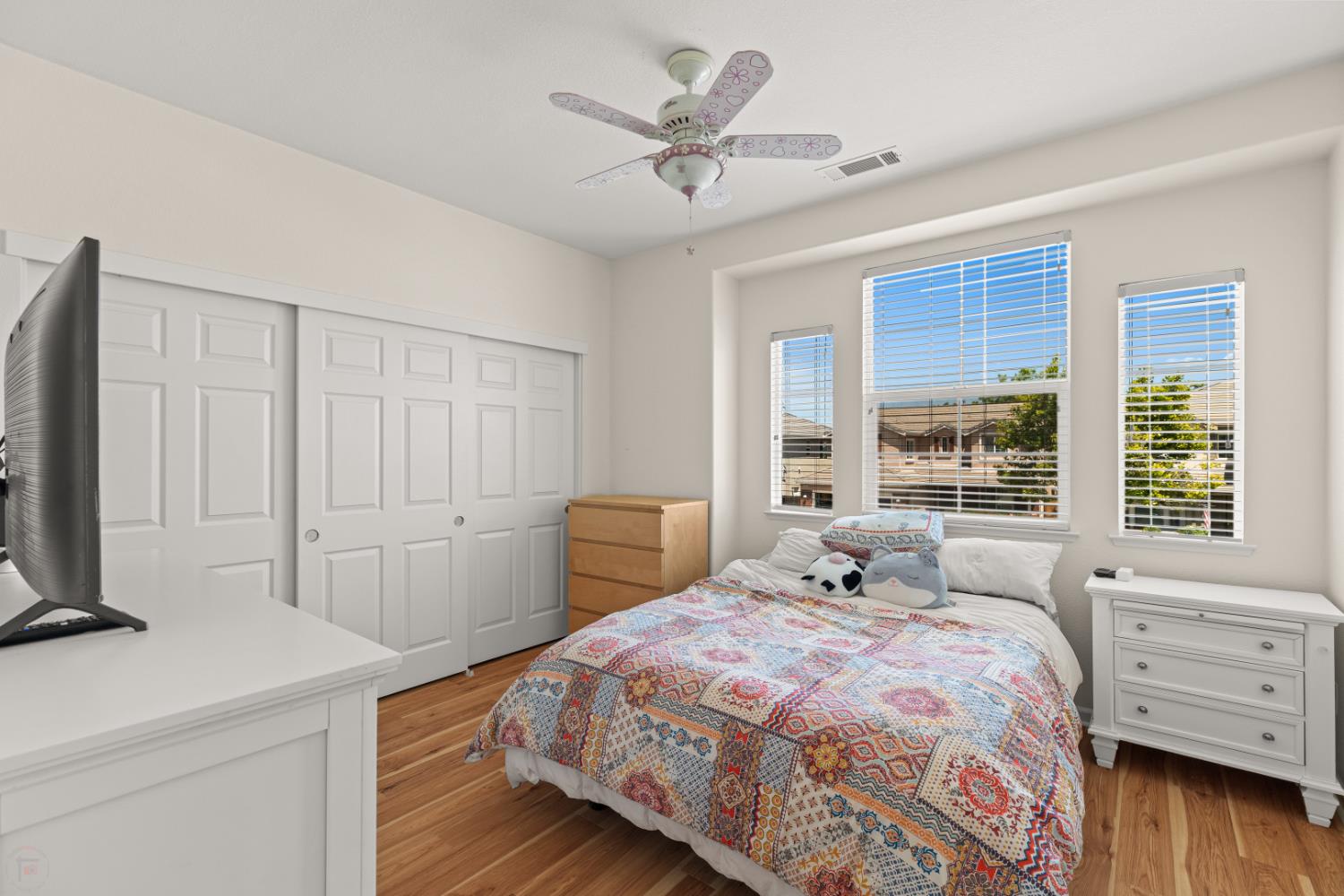 Glenbrook Drive, Tracy, California image 37