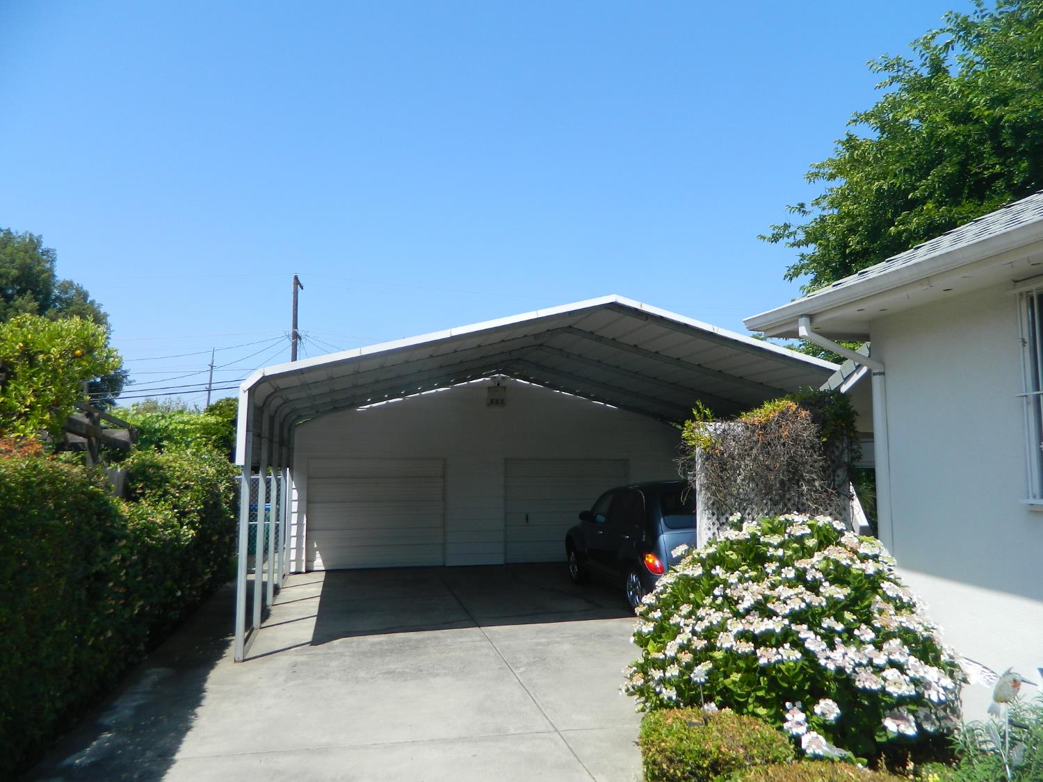 N Sierra Nevada Street, Stockton, California image 10