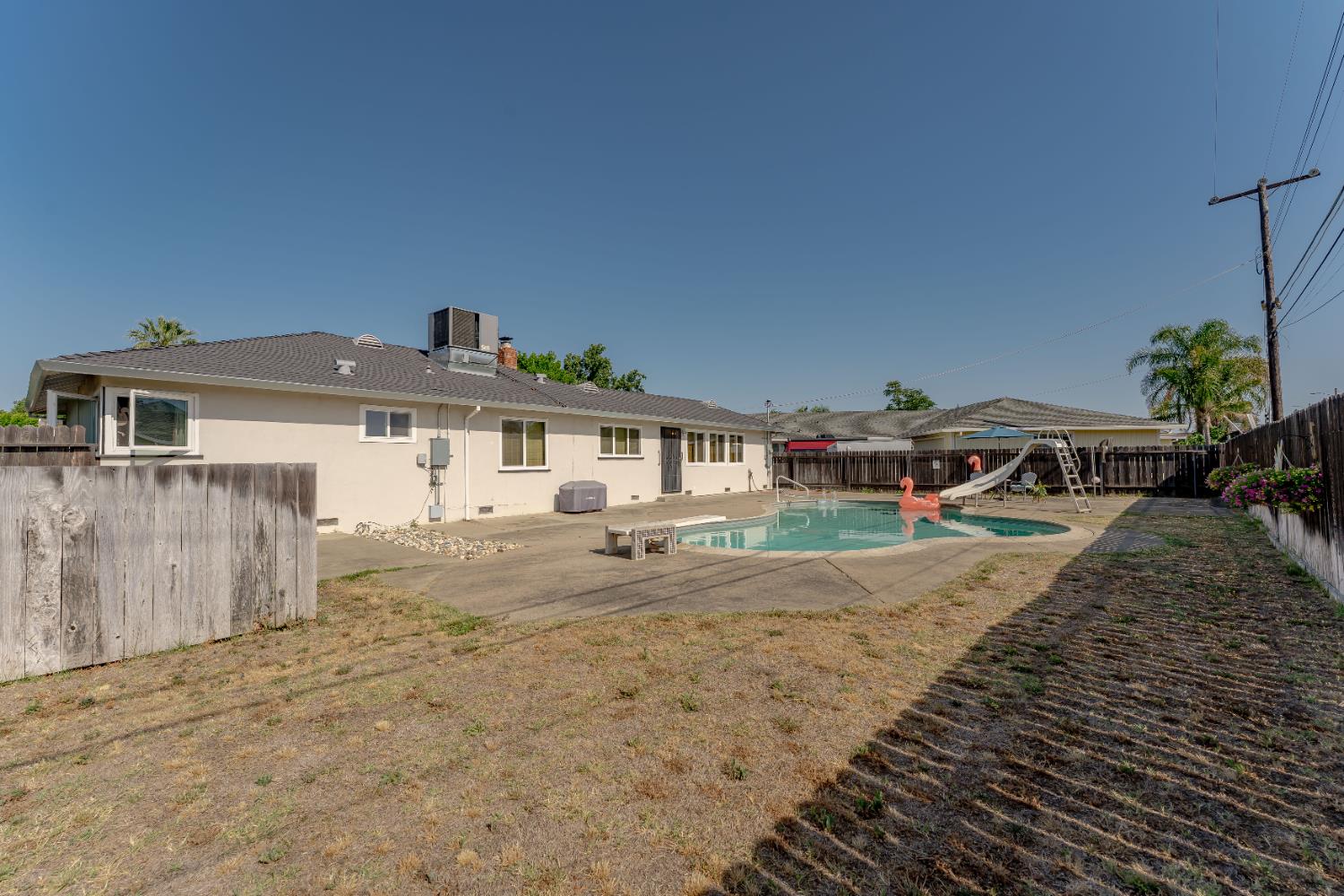 Rosemary Circle, Sacramento, California image 34
