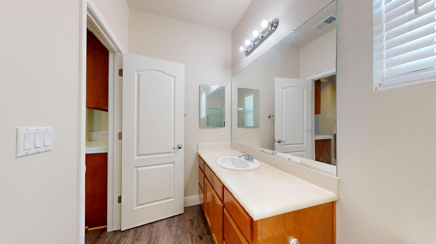 Sullivan Way, Tracy, California image 45