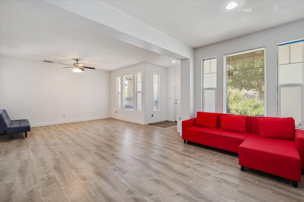 Sutter Creek Court, Patterson, California image 5