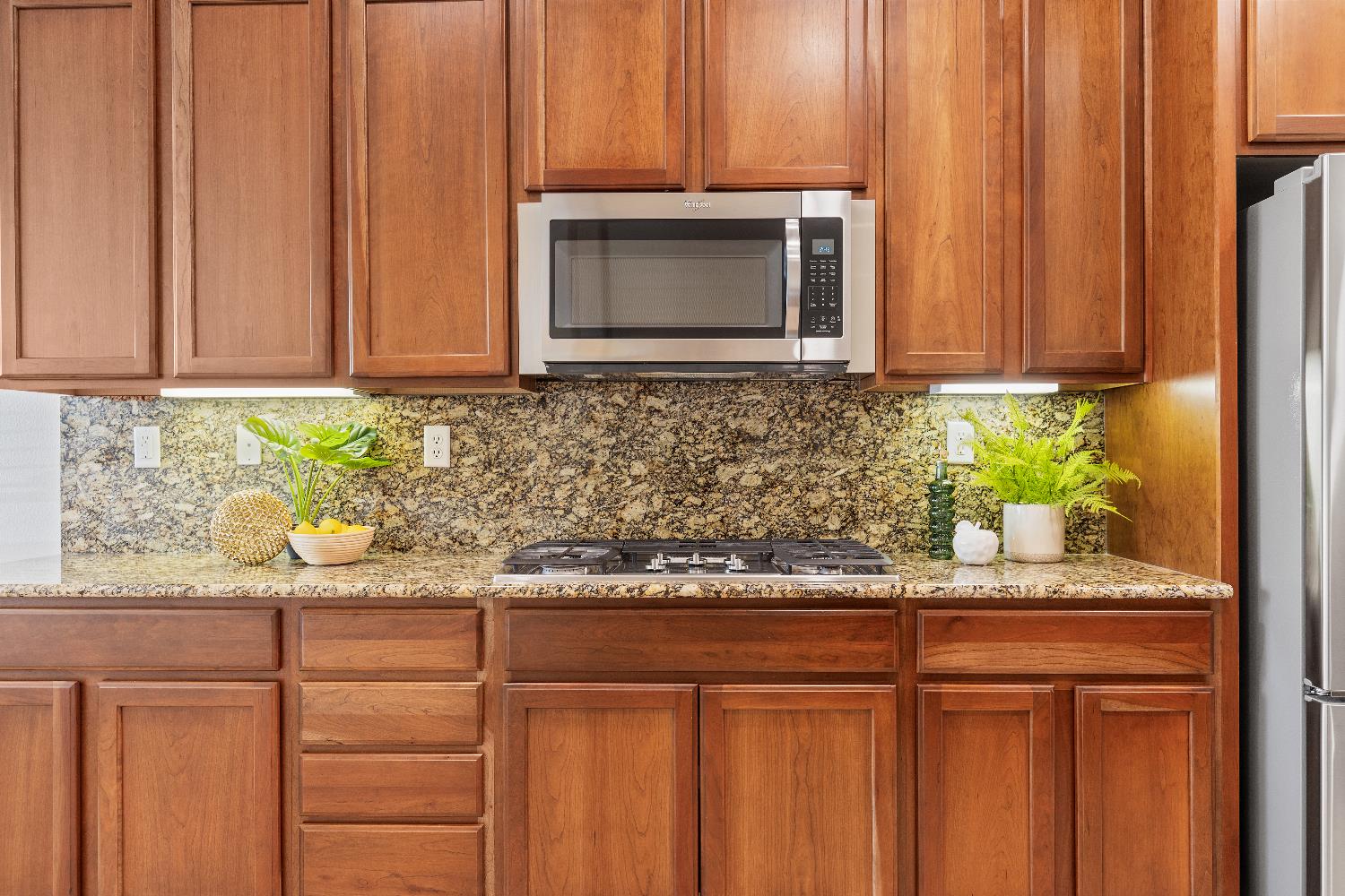 Harpford Drive, Roseville, California image 9