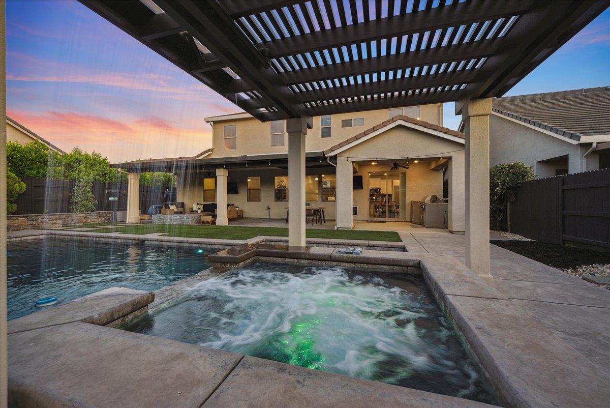 Fenway Cir, Rocklin, California image 43